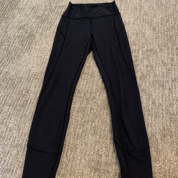 *Discontinued* Lululemon In Movement Leggings - Picture 5 of 7